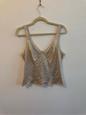 Lace-Trim V-Neck Cami Tank Top - Cream